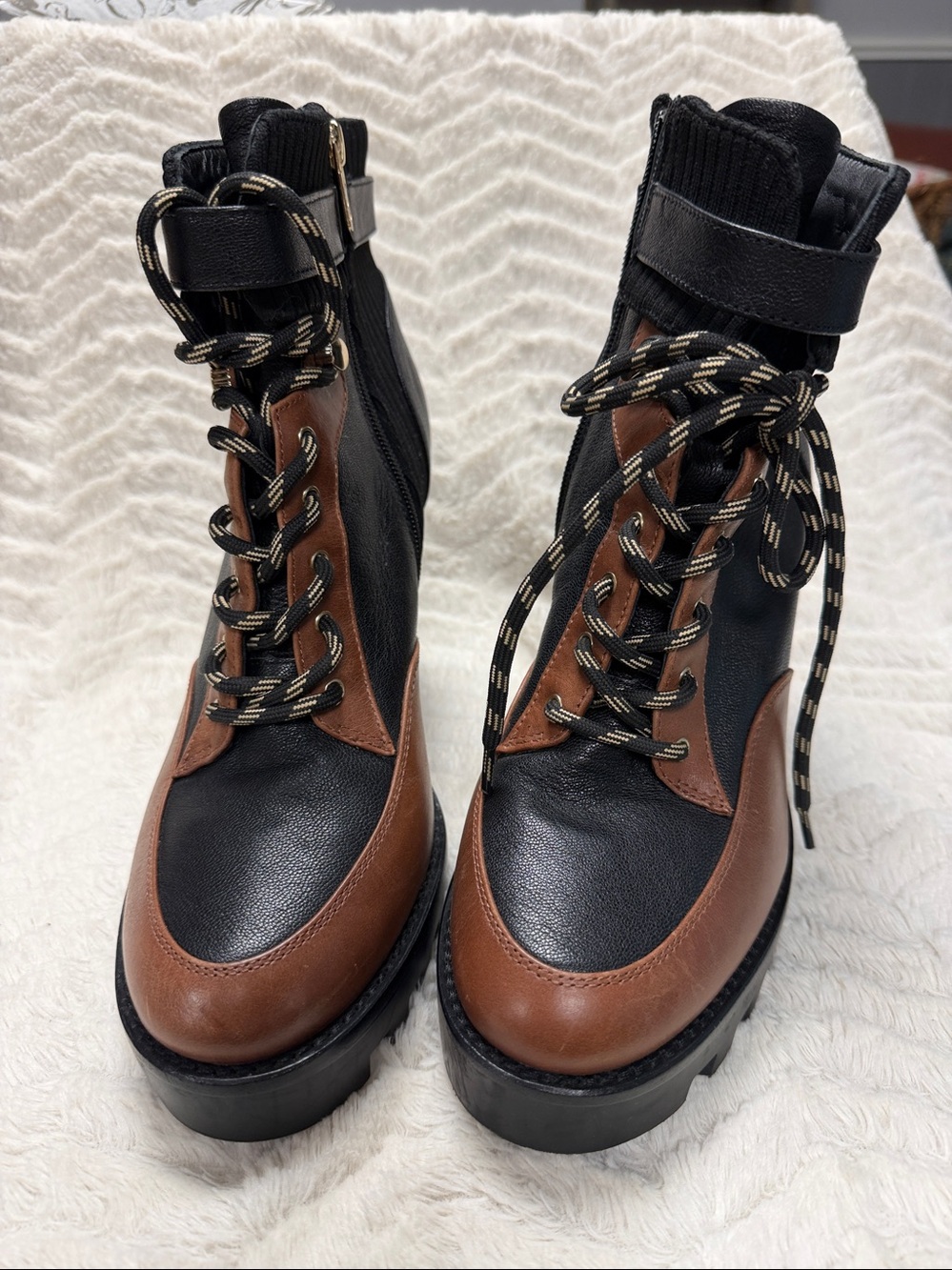 Antonio Melani Women’s Lace Up Leather / Fabric Heeled Boots NWOB 10M
